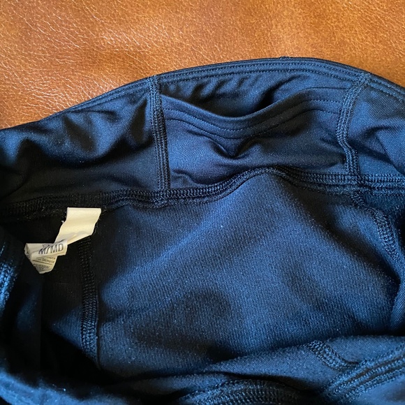 Under Armour cold gear compression tights female size M - Picture 3 of 5